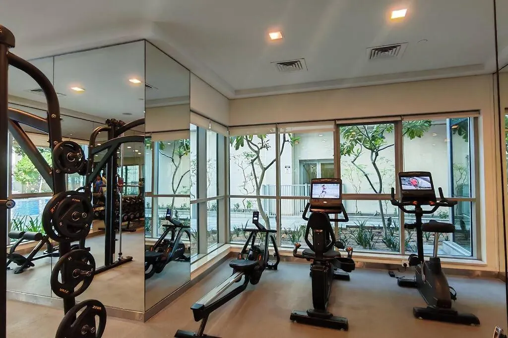 Apartment Stylish 1-Br Oasis Minutes From Burj & Dubai Mall
