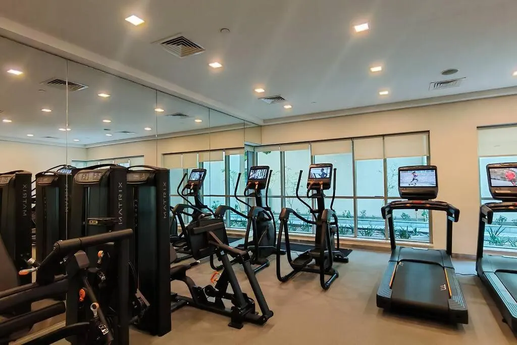 Stylish 1-Br Oasis Minutes From Burj & Dubai Mall Apartment